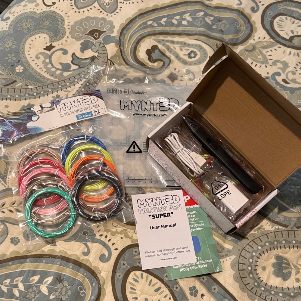 MYNT3D Printing Pen with Filament and Design Pad